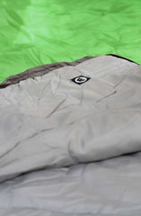 Wildtrak™ Gibb Sleeping Bag, 10-15°C, Breathable Lining, Auto Locking Zip, Sewn-through Construction, Sewn in Pocket, Hanging Loop (70 x 180cm)