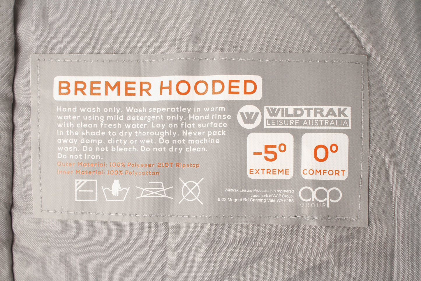 Wildtrak™ Bremer Hooded Sleeping Bag, 0-5°C, Breathable Lining, Ripstop Fabric, Auto Lock Zips, Sewn-in Storage Pocket, Sewn-through Construction, Hanging Loop, Storage Bag, 80x220cm