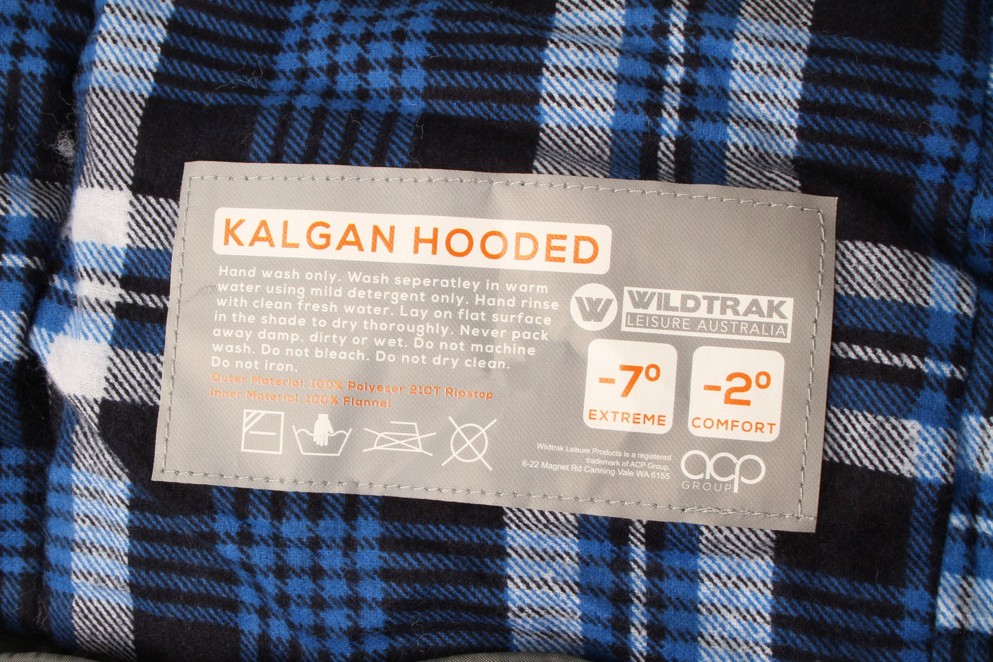 Wildtrak™ Kalgan Hooded Sleeping Bag, -2 to -7°C, Breathable Flannel Lining, Polyester Ripstop Outer, Auto Lock Zips, Sewn-in Storage Pocket, Hanging Loop, Storage Bag, 80x220cm