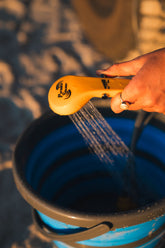 Collapsible 10 Litre Bucket with Handle - Expanda Range