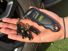 Premium Tyre Deflators & Digital Gauge Combo - 6pc Set