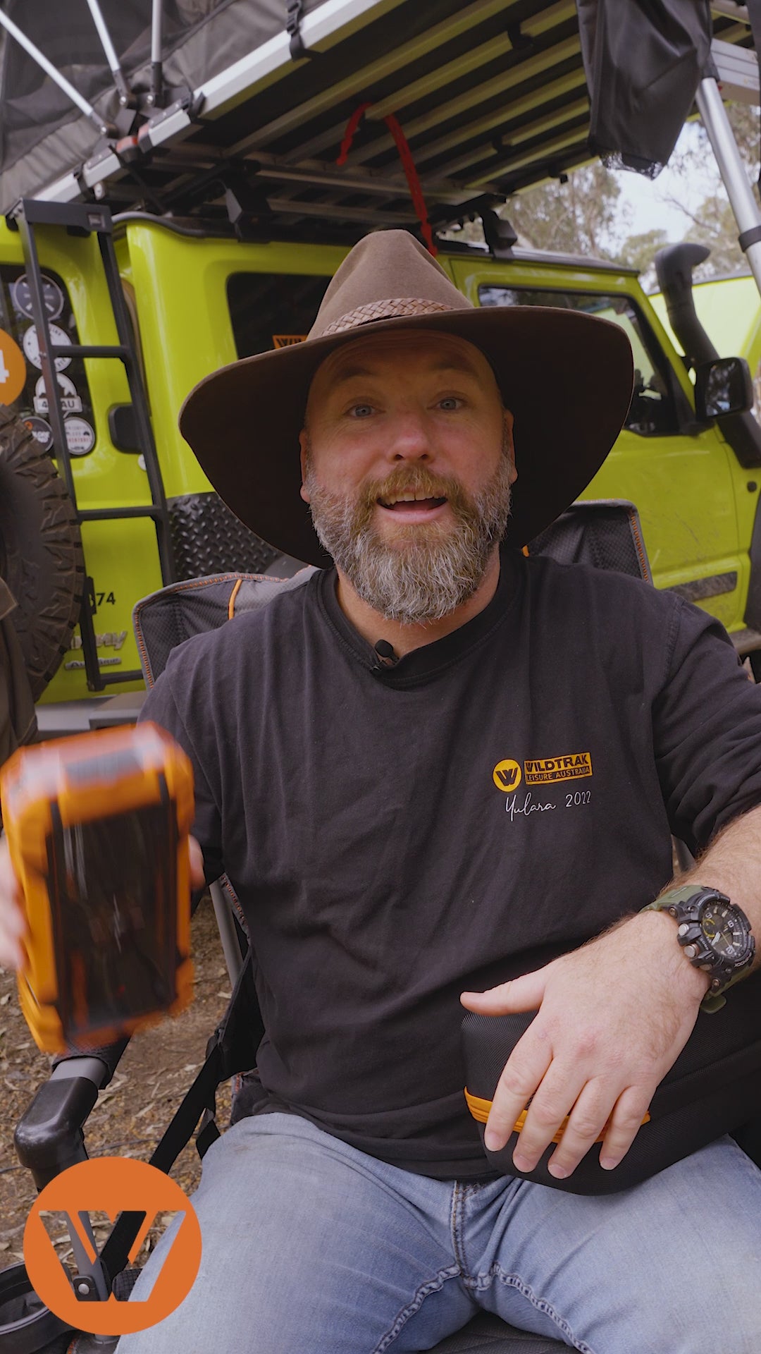 Wildtrak™ Heavy-Duty 4000A 28KMAH HP Lithium Car & 4WD Jump Starter (Petrol & Diesel) with Case, USB C Port & Wireless Charging